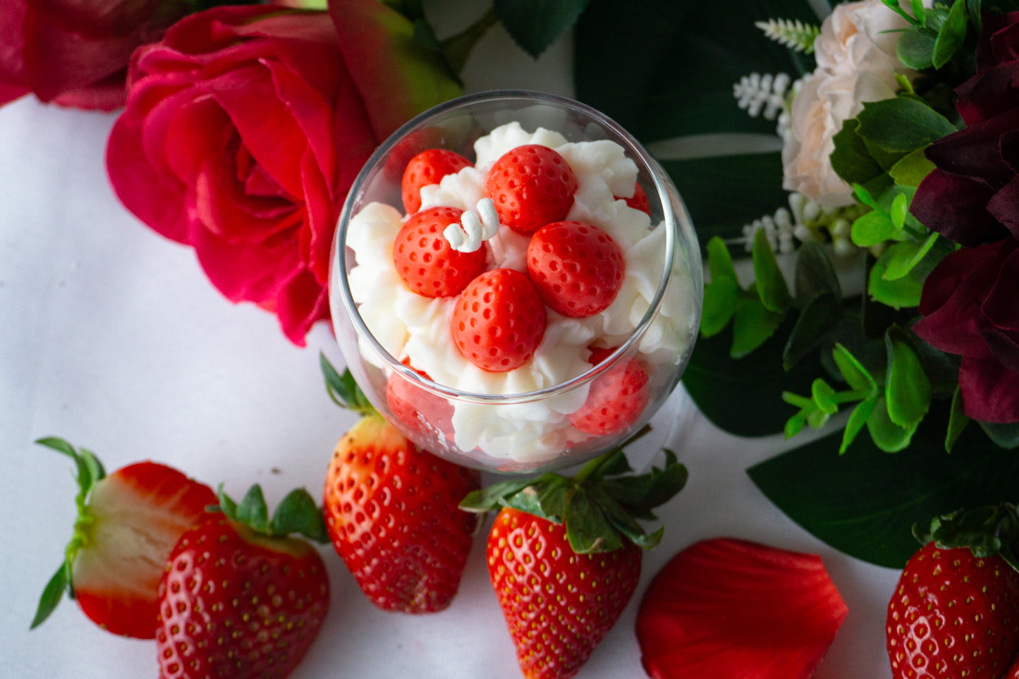 Photo 11 de la bougie artisanale parfumée smoothie de fraise 